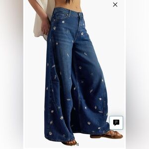 WE THE FREE WESTWARD EMBROIDERED JEANS - UNDER THE SEA